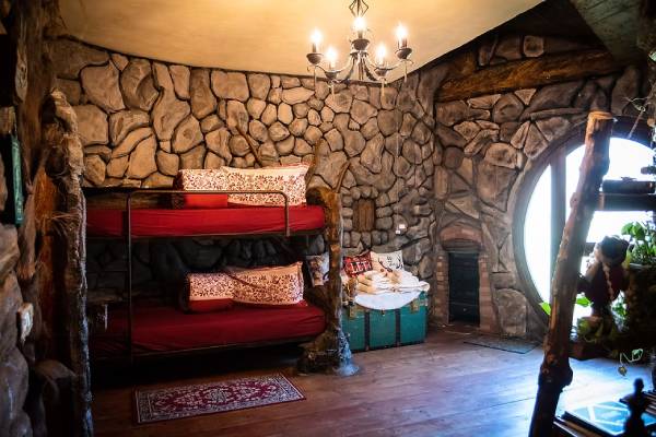 casa hobbit Posti particolari dove dormire: Casa Hobbit