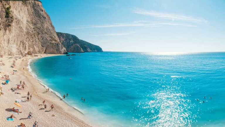spiaggia di Milo a Lefkada Isole greche economiche: spiaggia di Milos a Lefkada