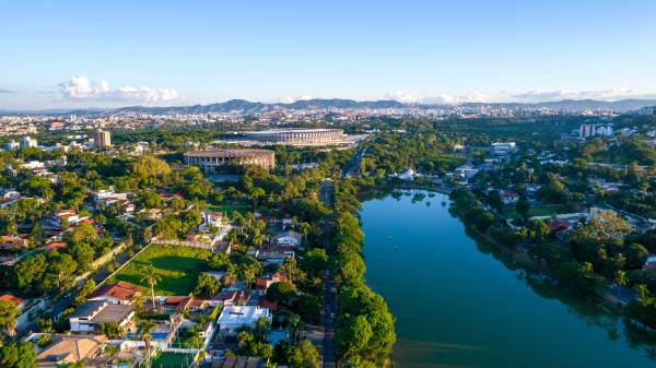 Itinerari in Brasile: lago di Minas Gerais