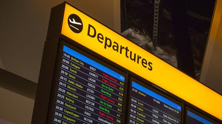 Malpensa partenze: tabellone voli