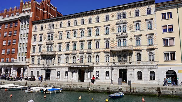 Musei Trieste: museo teatrale "Carlo Schmidl"