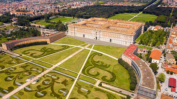 Reggia di Caserta vista dall'alto