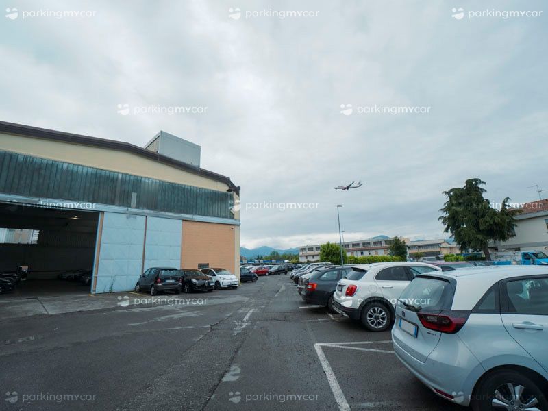 Posti auto scoperti King Parking - Aeroporto Bergamo