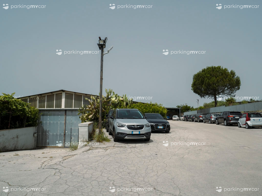 Parcheggi scoperti Garage Fioranello - Roma Ciampino