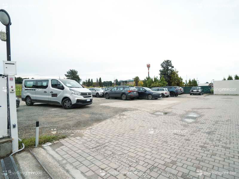 Posti auto scoperti Like Park - Aeroporto Malpensa