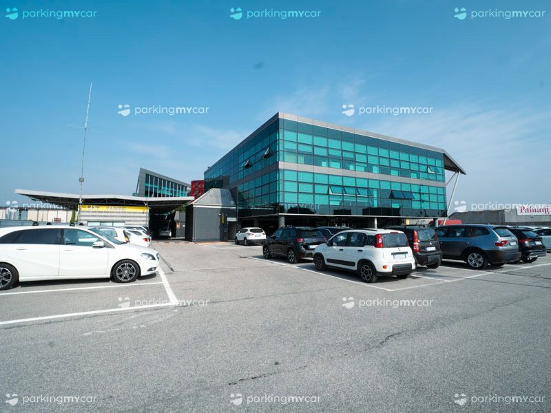Struttura Sky Parking - Aeroporto Verona