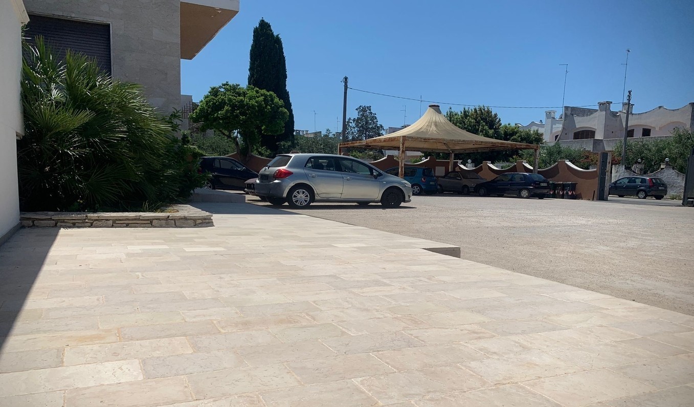 Posti auto all'aperto BaldBaldassarre Parking - Porto Bari