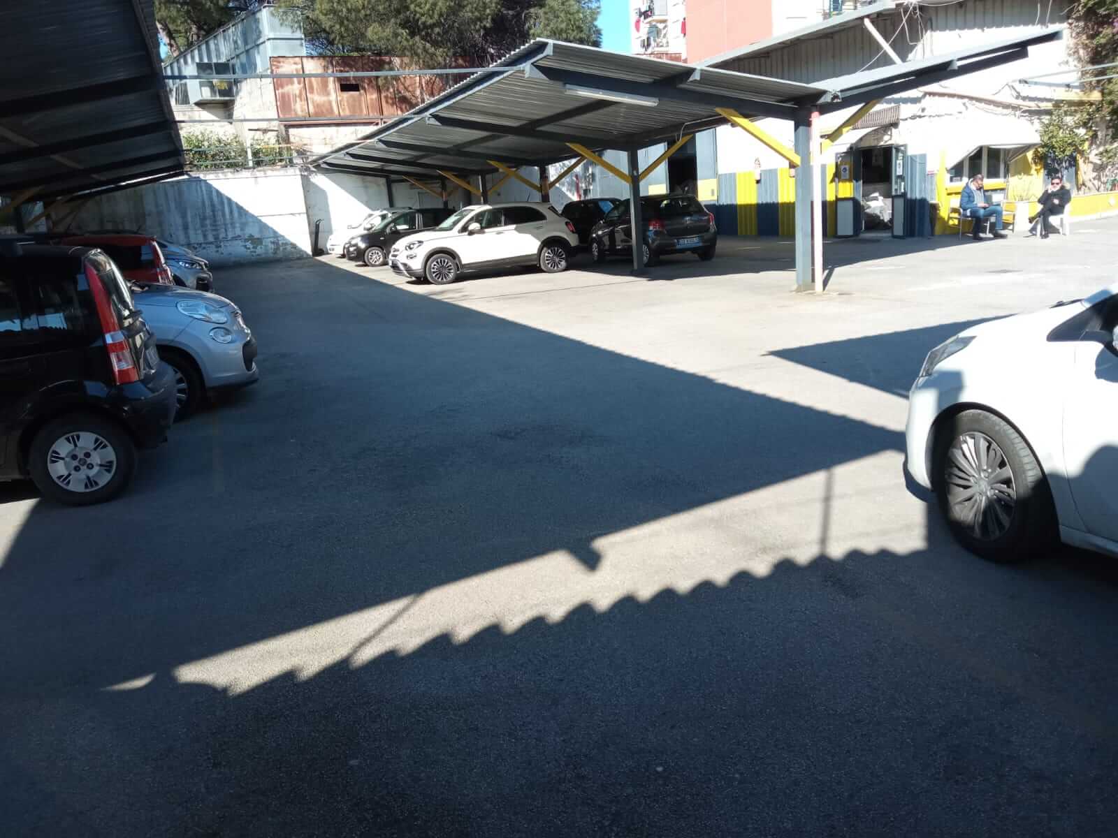 Parcheggi coperti tettoia Garage Cristian - Aeroporto Napoli Capodichino