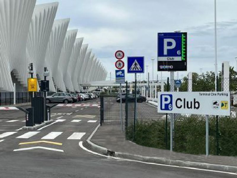 Ingresso Terminal One Parking P6 Club – Reggio Emilia AV Mediopadana