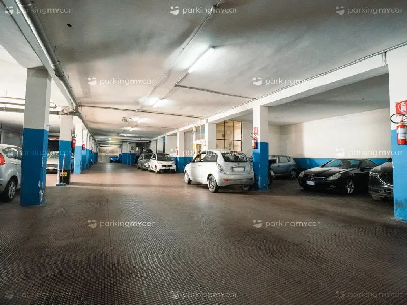 Parcheggi coperti Garage Calefati - Bari
