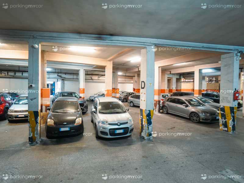 Parcheggi coperti Scarpato Parking - Napoli stazione centrale