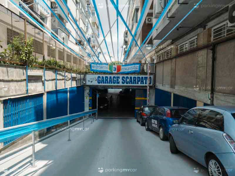 Ingresso Scarpato Parking - Napoli stazione centrale
