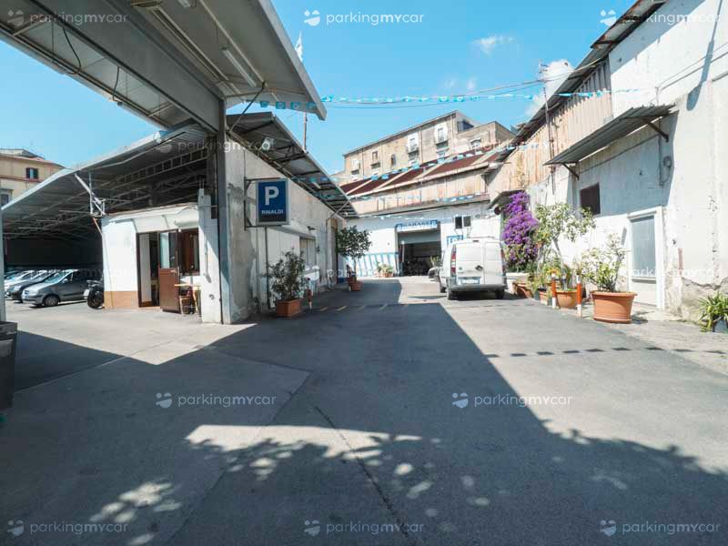 Panoramica Garage Rinaldi - Napoli centro città