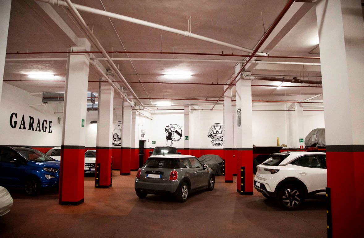 Posti auto al coperto Majestic Garage - stazione Roma San Pietro 