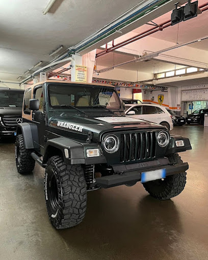 Jeep Garage Low Cost - Firenze Rifredi  | ParkingMyCar