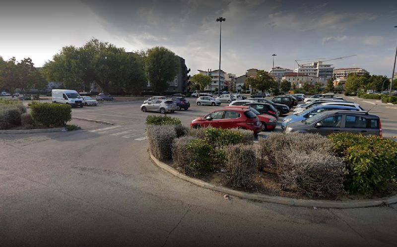 Posti auto scoperti Station Parking - Pescara stazione centrale