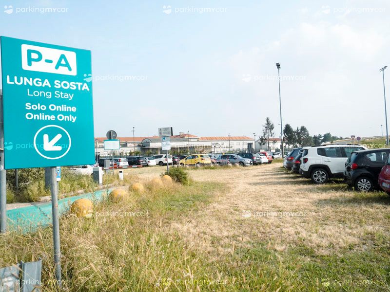 Posti auto scoperti P-A Lunga Sosta - Aeroporto Torino