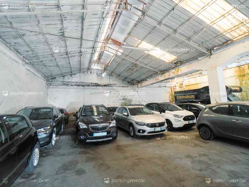 Parcheggi coperti Garage Cristian - Porto Mergellina