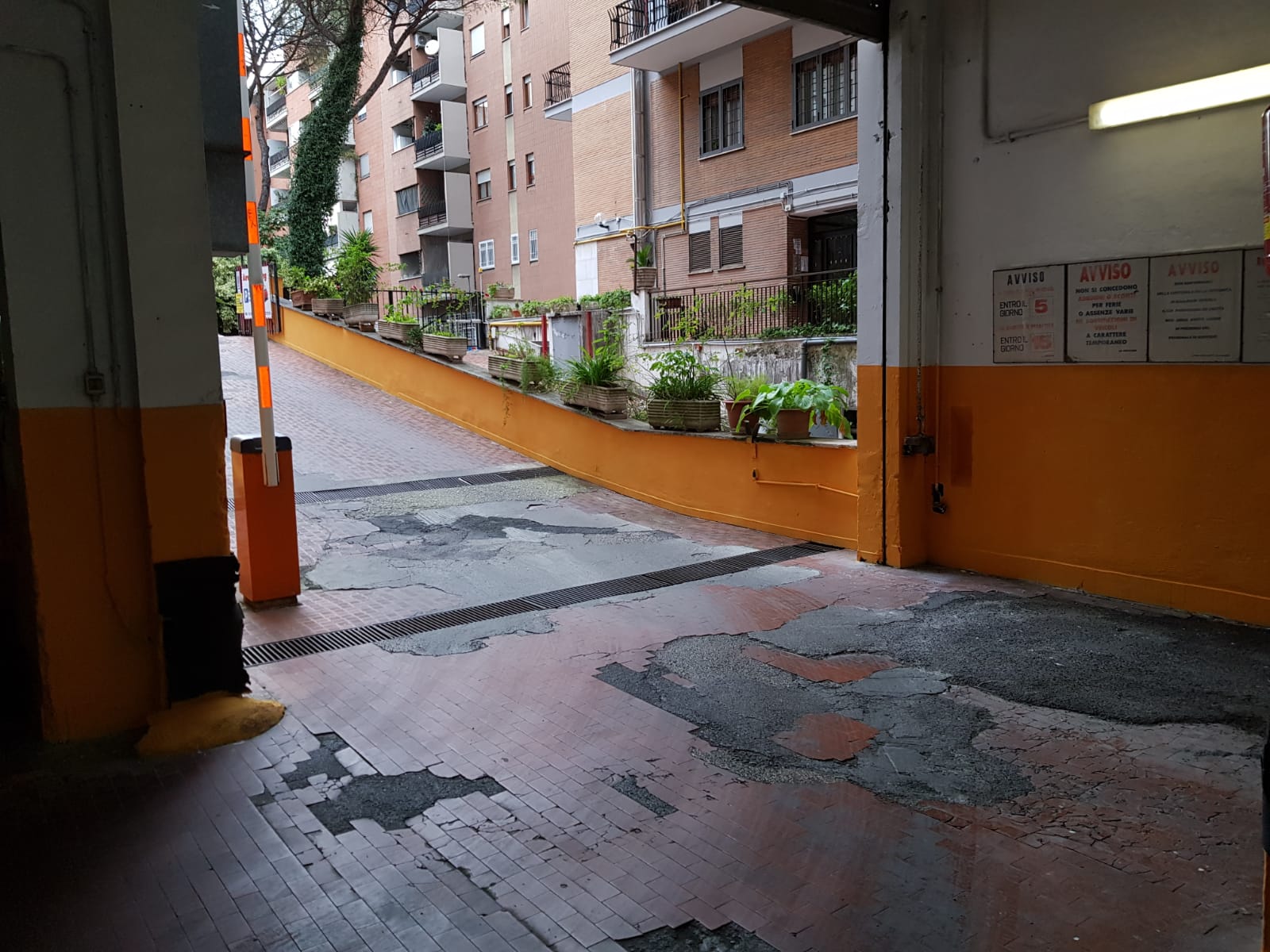 Ingresso Aurelia Parking - Roma centro città