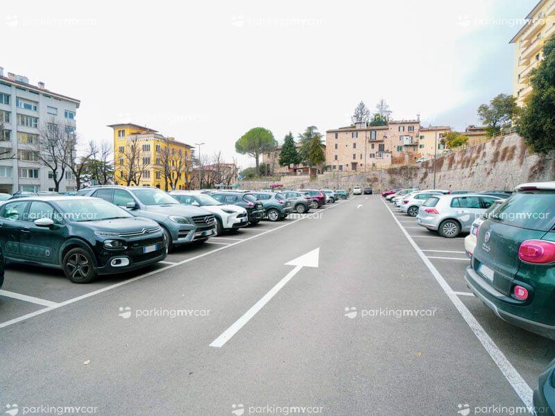 Parcheggi scoperti presso SABA Pellini - Perugia centro città