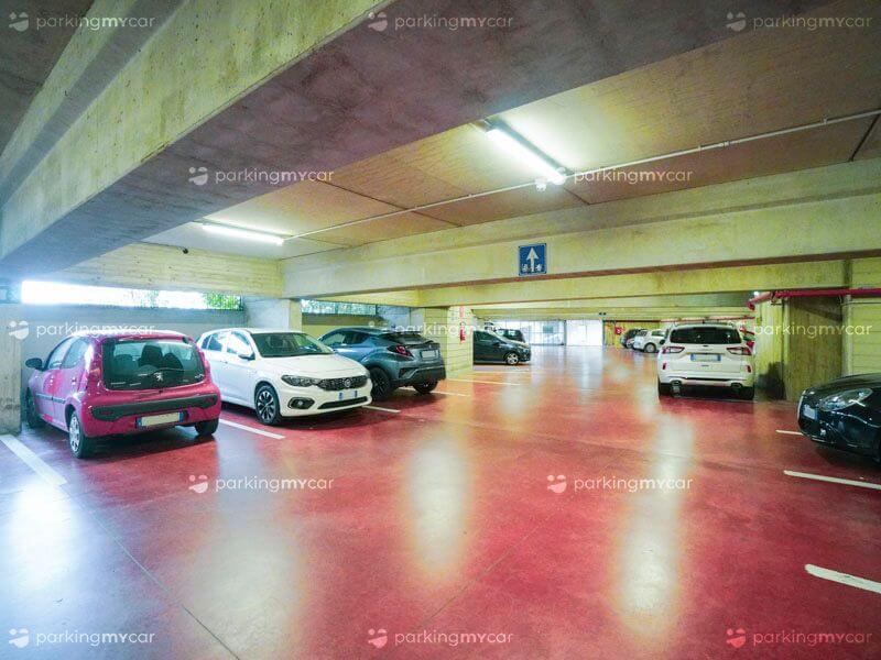 Auto parcheggiate dentro SABA Sant'Antonio - Perugia centro città