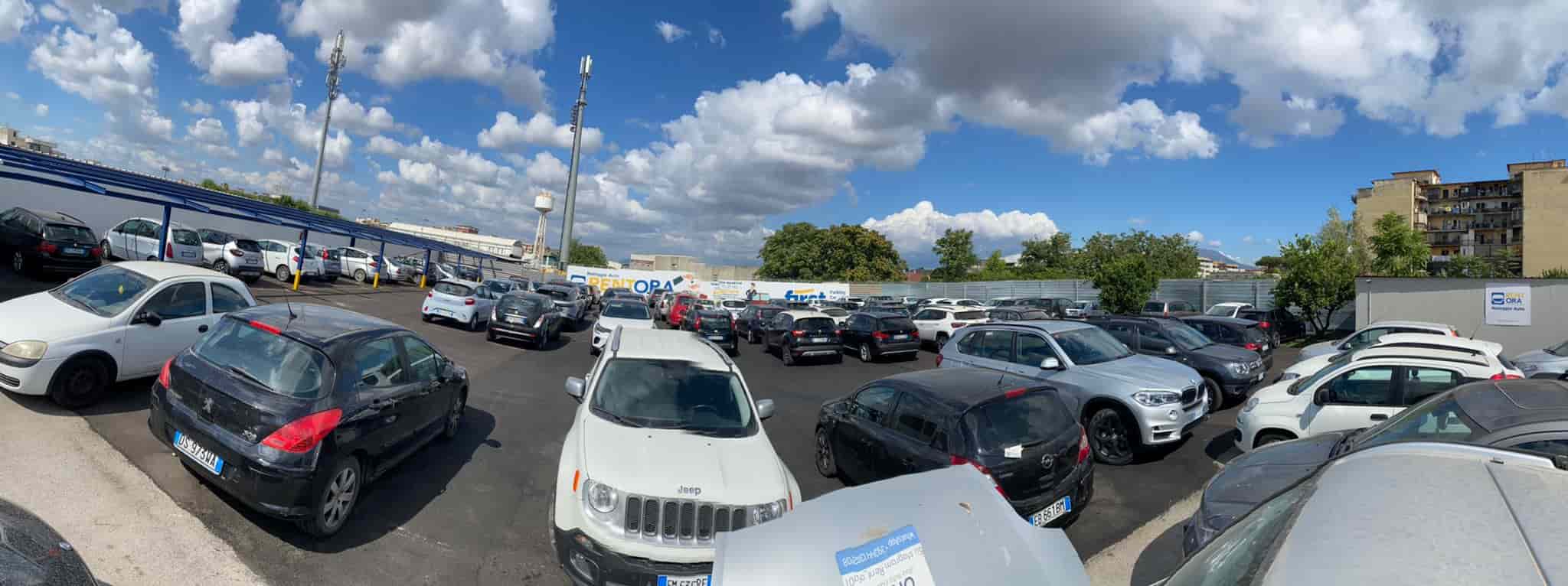 Parcheggi scoperti First Parking - Aeroporto Napoli Capodichino