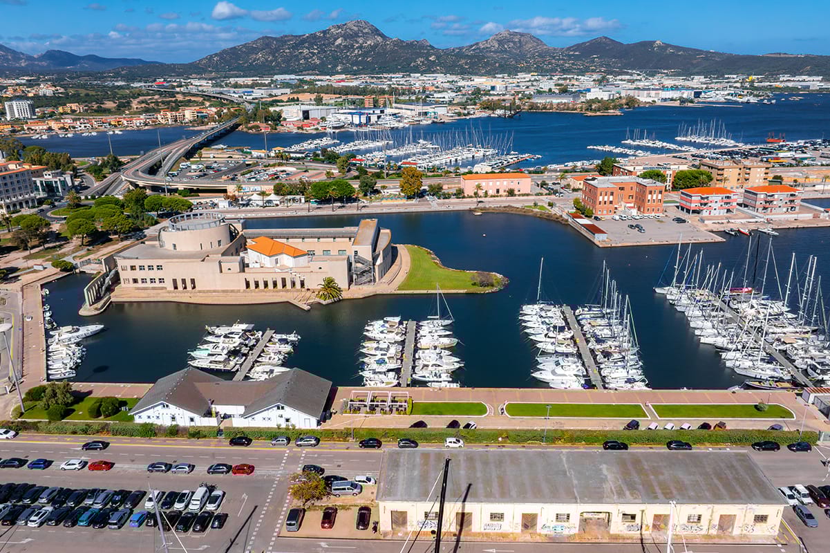 Vista panoramica porto di Olbia