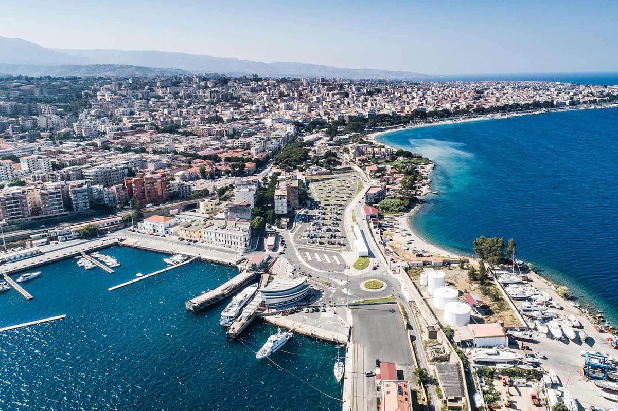 Vista del Porto di Reggio Calabria