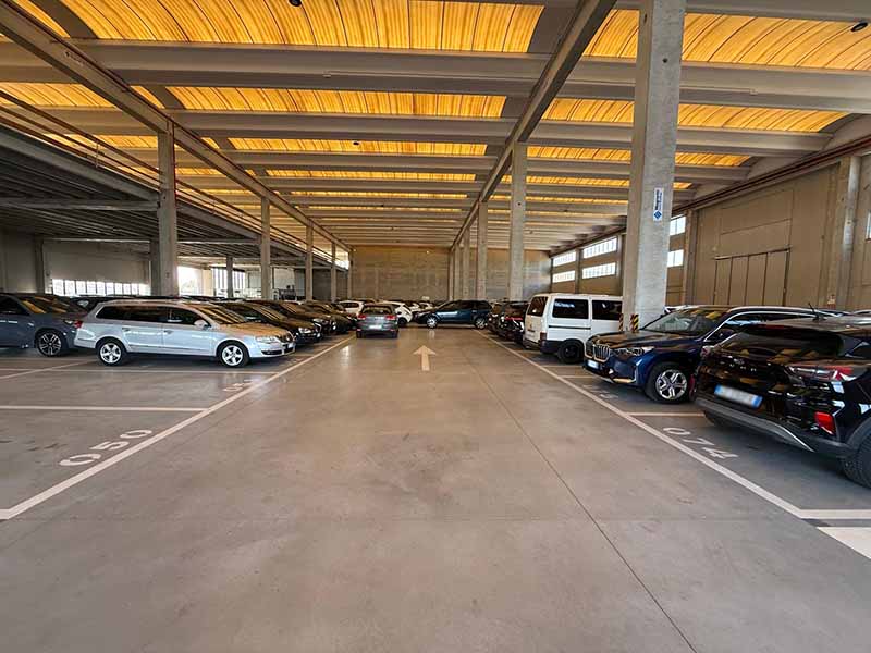AirParking - Aeroporto Malpensa Posti auto coperti AirParking - Aeroporto Malpensa