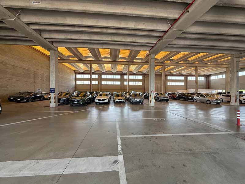 AirParking - Aeroporto Malpensa Parcheggi all'interno AirParking - Aeroporto Malpensa