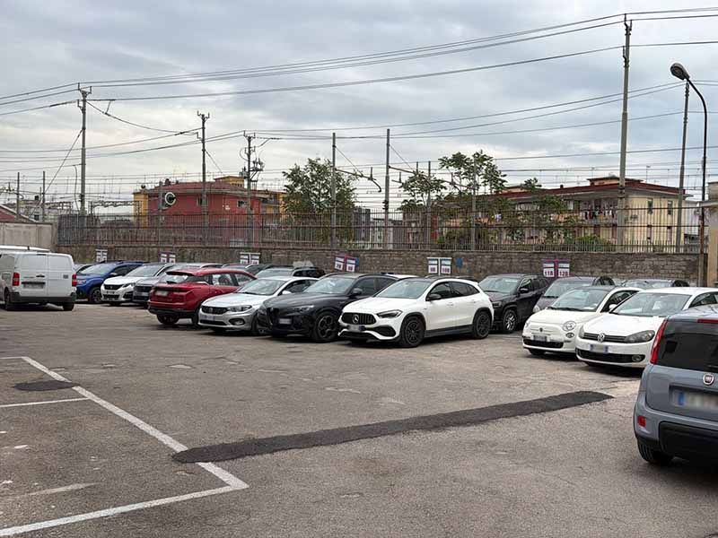 Start Parking - Aeroporto Napoli Posti auto all'aperto Start Parking - Aeroporto Napoli