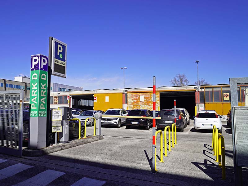 Park D - Aeroporto Treviso Ingresso Park D - Aeroporto Treviso