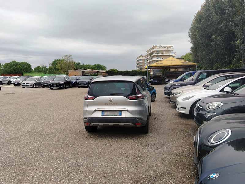 Sosta Sicura Parking - Aeroporto Fiumicino Parcheggi all'aperto Sosta Sicura Parking - Aeroporto Fiumicino