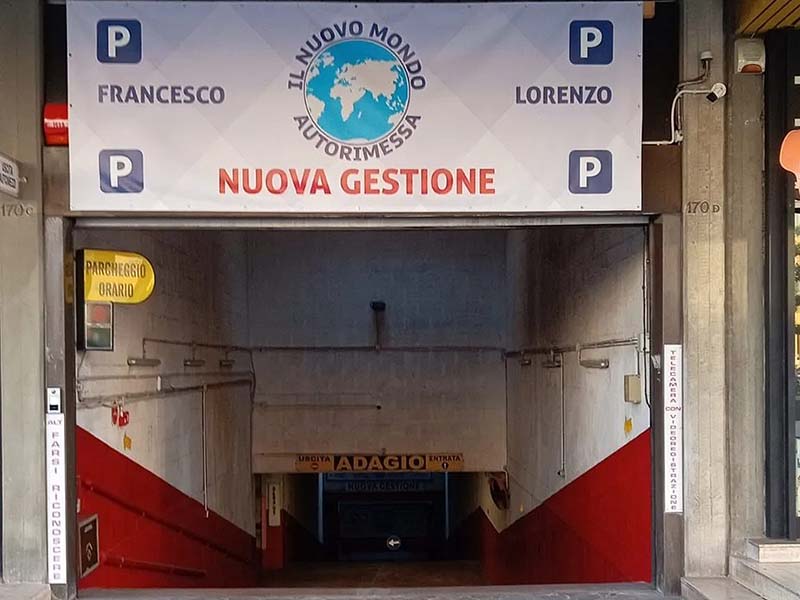 Il nuovo mondo autorimessa - Bari città Ingresso Il nuovo mondo autorimessa - Bari città