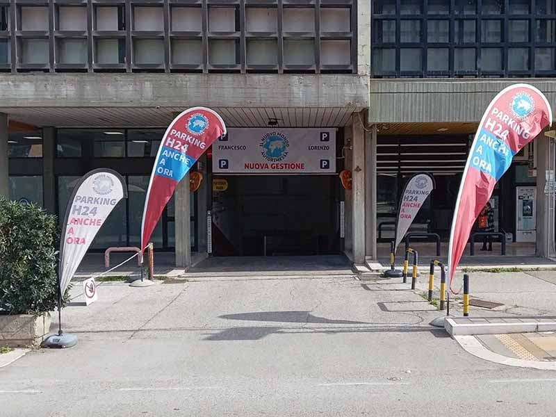 Il nuovo mondo autorimessa - Bari città Accesso Il nuovo mondo autorimessa - Bari città