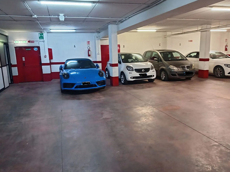 Il nuovo mondo autorimessa - Bari città Parcheggi coperti Il nuovo mondo autorimessa - Bari città