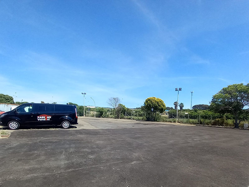 Parking Vandini - Porto Civitavecchia Posti auto scoperti Parking Vandini - Porto Civitavecchia