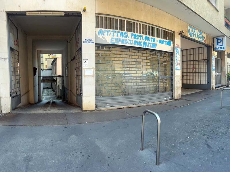 Garage Vignoli - Milano Naviglio Grande Ingresso Garage Vignoli - Milano Naviglio Grande