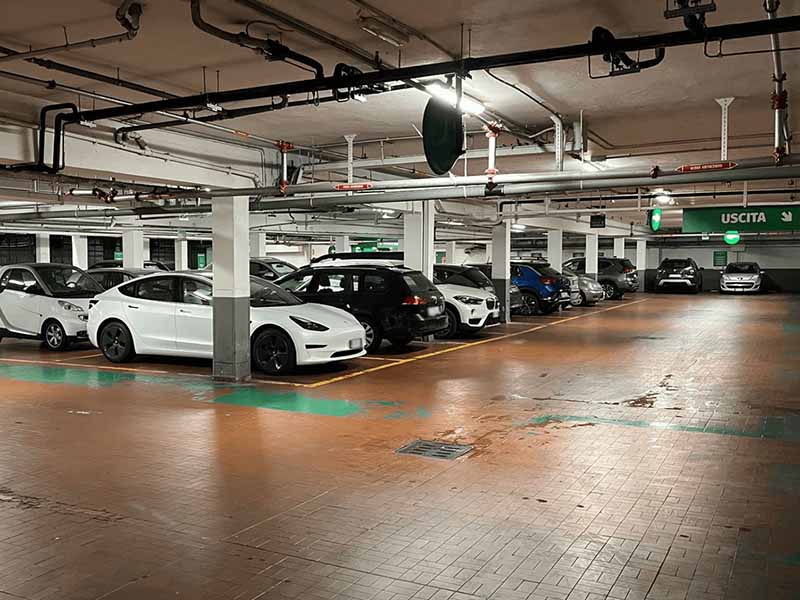 Garage Pam Padova - Milano centro città Parcheggi al coperto Garage Pam Padova - Milano centro città
