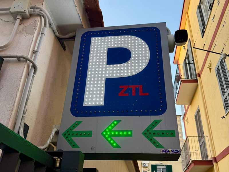 ZTL Parking - Porto Pozzuoli Indicazioni ZTL Parking - Porto Pozzuoli