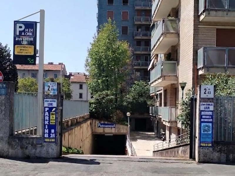 Ingresso Gran Garage Lodi H24